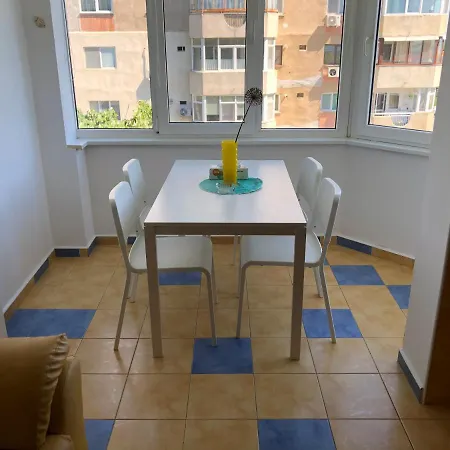 Apartament Holiday By The Sea *